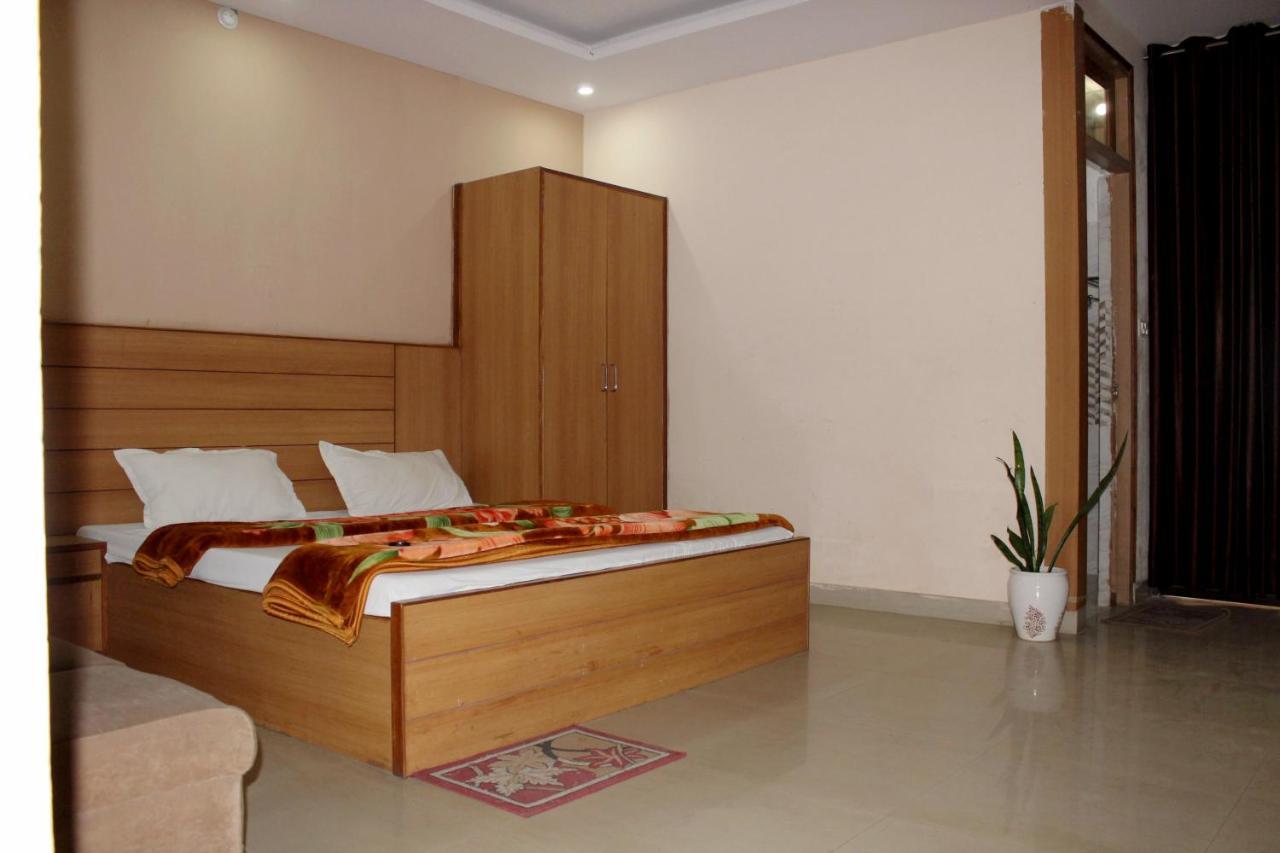 Wellness Home 勒克瑙 外观 照片